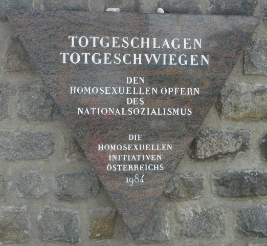 Gedenkstein in Mauthausen